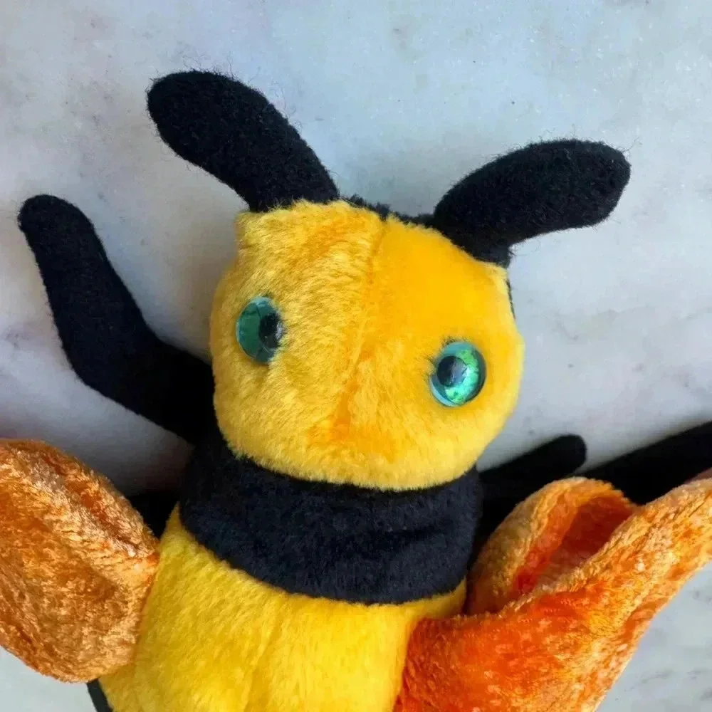 TY‎ The Beanie Babies Collection® Buzzie